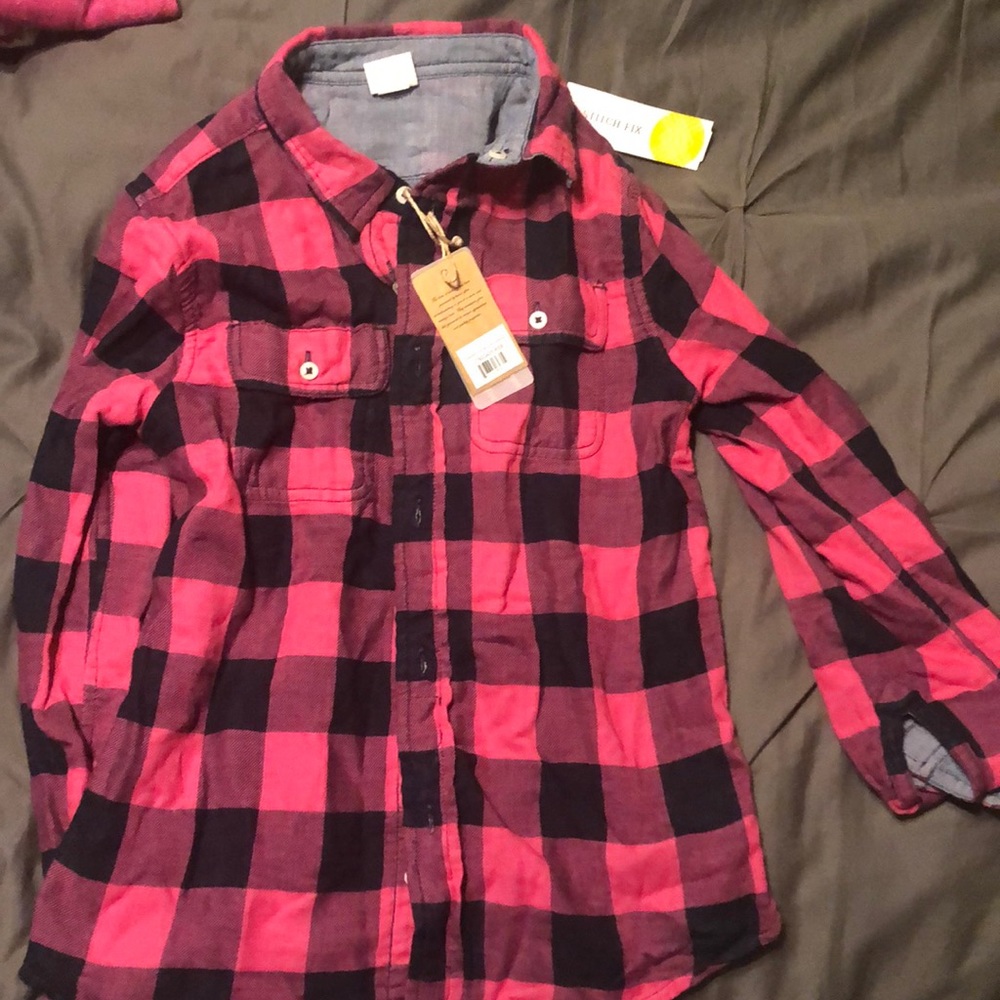 hot pink/black buffalo plaid button up